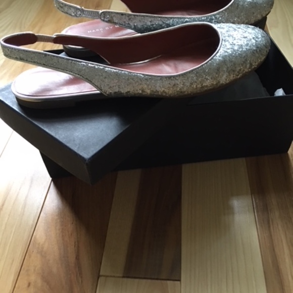 Marc Jacobs silver Flats Size 6 - Picture 3 of 6